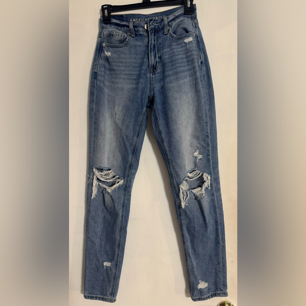 American Eagle Mom Jeans